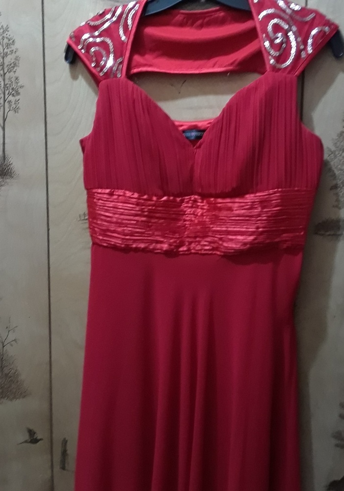 Long red dress